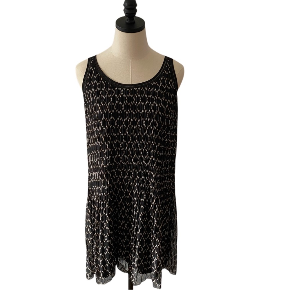 Club Monaco Printed + Mini Accordion Pleat Dress